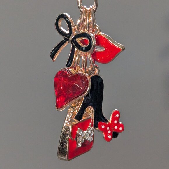 Key chain with shoe, heart, purse, lips. Red, black, gold. NWT - Picture 2 of 2